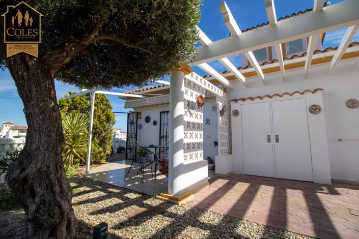 Image No.5-2 Bed Villa / Detached for sale