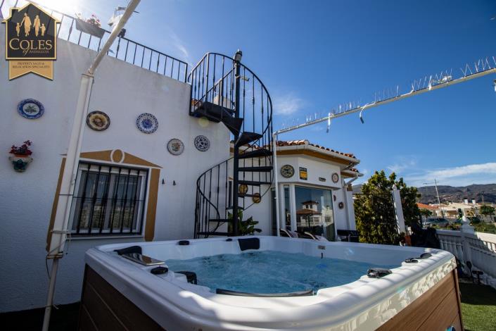 Image No.7-2 Bed Villa / Detached for sale