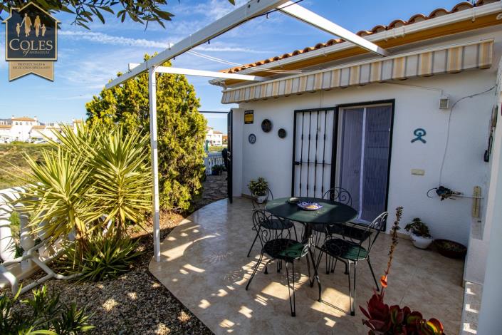 Image No.17-2 Bed Villa / Detached for sale