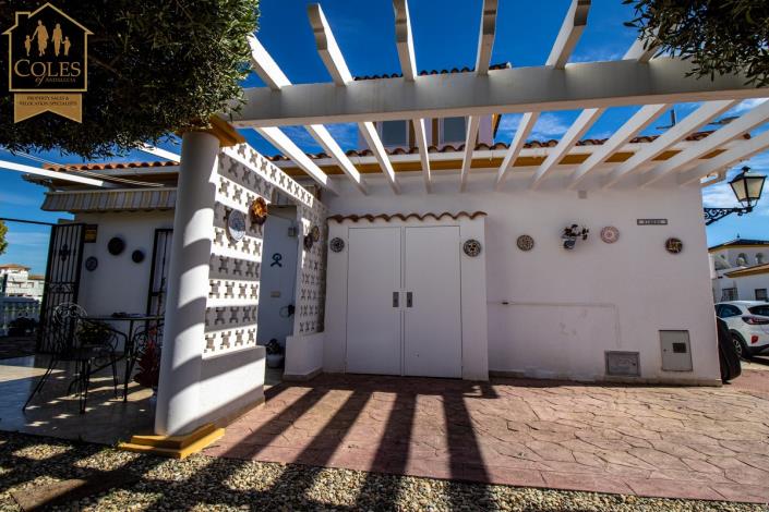 Image No.19-2 Bed Villa / Detached for sale