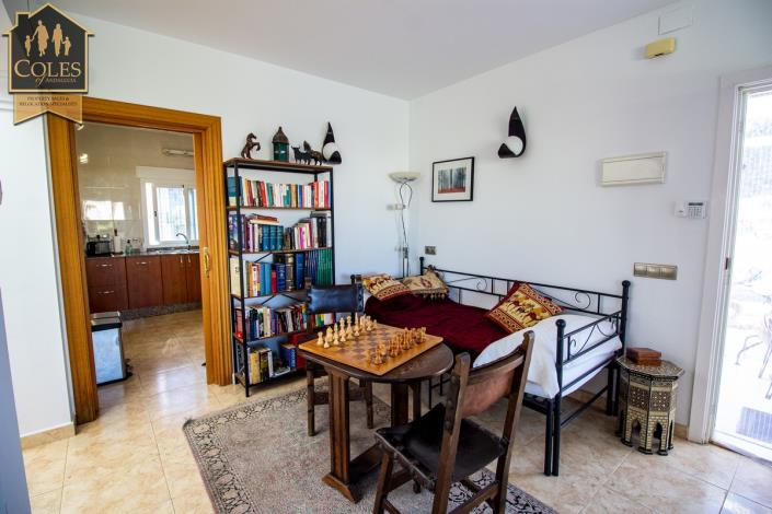 Image No.23-2 Bed Villa / Detached for sale