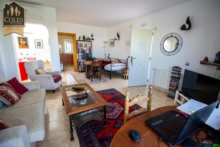 Image No.25-2 Bed Villa / Detached for sale