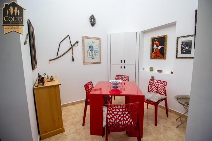 Image No.28-2 Bed Villa / Detached for sale