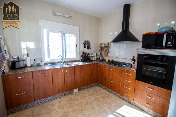 Image No.32-2 Bed Villa / Detached for sale