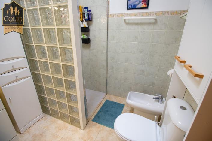 Image No.40-2 Bed Villa / Detached for sale