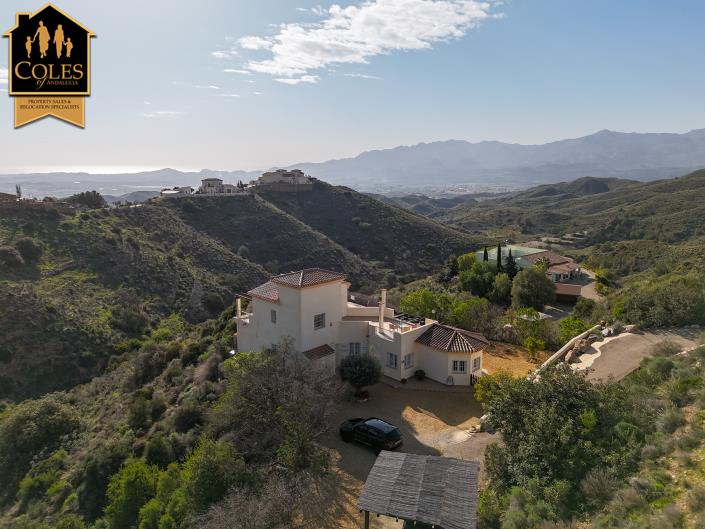 Image No.4-4 Bed Villa / Detached for sale