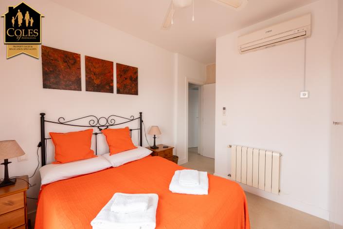 Image No.30-4 Bed Villa / Detached for sale