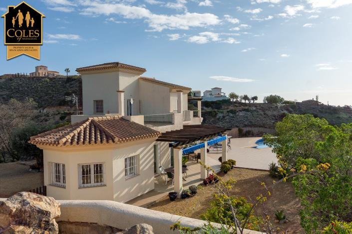 Image No.36-4 Bed Villa / Detached for sale