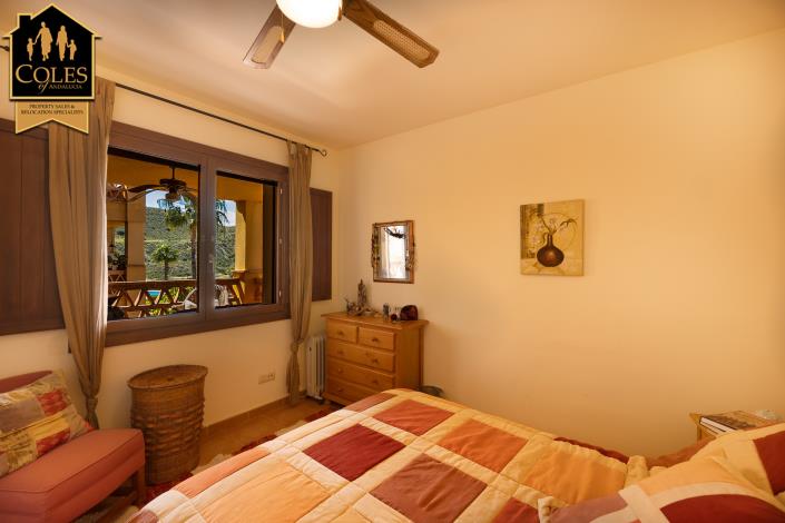 Image No.11-2 Bed Apartment for sale