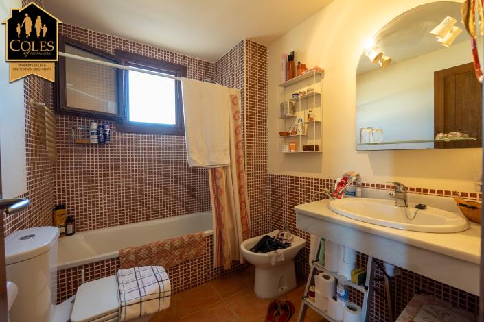 Image No.17-2 Bed Apartment for sale