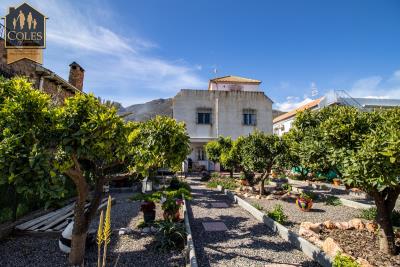 Cole's of Andalucia most sold property