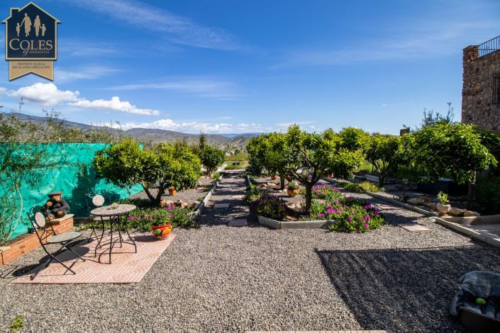 Image No.5-5 Bed Villa / Detached for sale