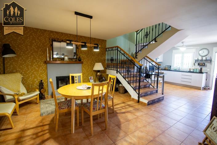 Image No.27-5 Bed Villa / Detached for sale