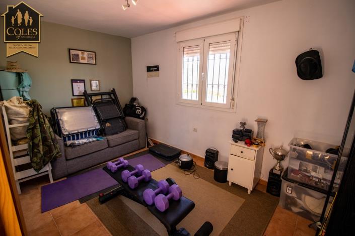 Image No.40-5 Bed Villa / Detached for sale