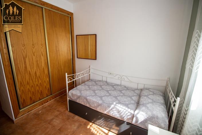 Image No.43-5 Bed Villa / Detached for sale