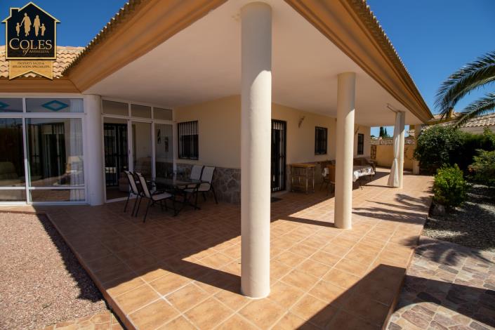 Image No.6-3 Bed Villa / Detached for sale