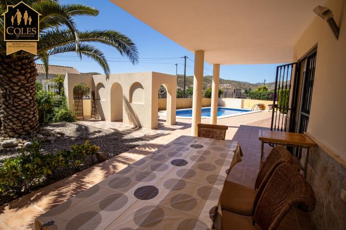 Image No.13-3 Bed Villa / Detached for sale