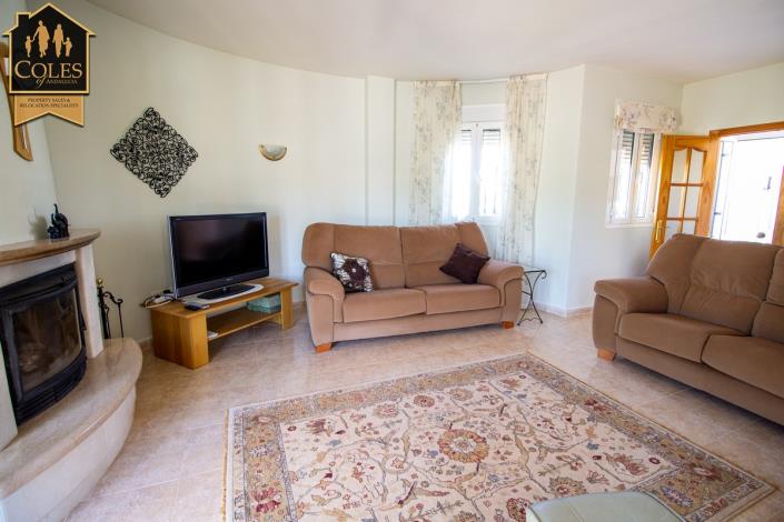 Image No.19-3 Bed Villa / Detached for sale