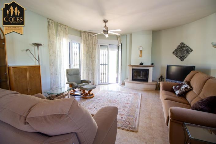 Image No.20-3 Bed Villa / Detached for sale