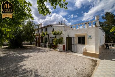Cole's of Andalucia most sold property