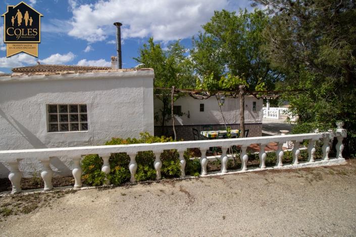 Image No.8-7 Bed Cortijo for sale