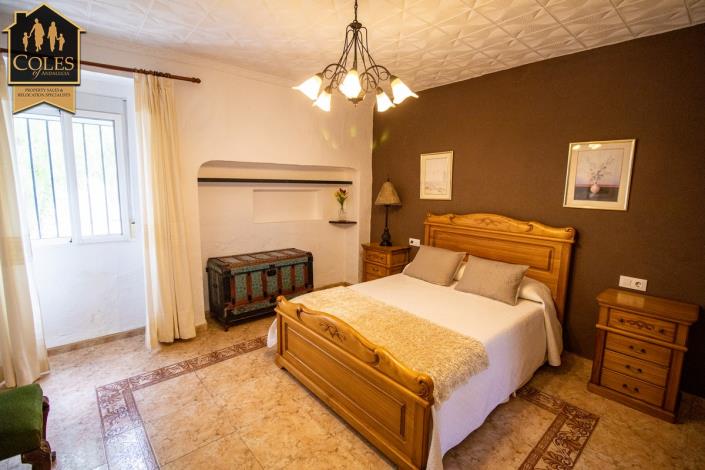 Image No.40-7 Bed Cortijo for sale