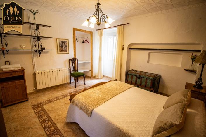 Image No.41-7 Bed Cortijo for sale