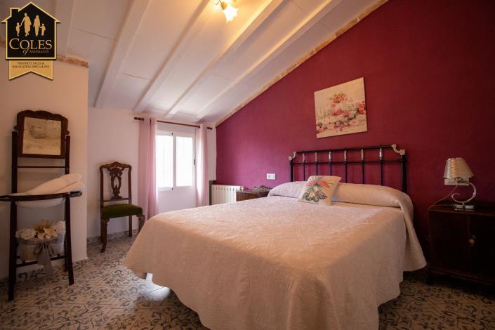 Image No.47-7 Bed Cortijo for sale
