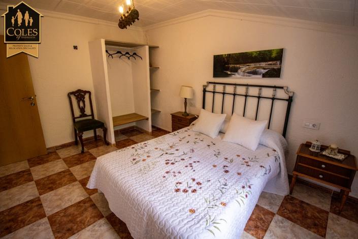 Image No.48-7 Bed Cortijo for sale