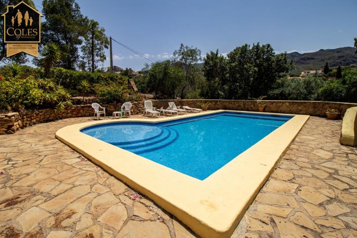 Image No.10-5 Bed Villa / Detached for sale