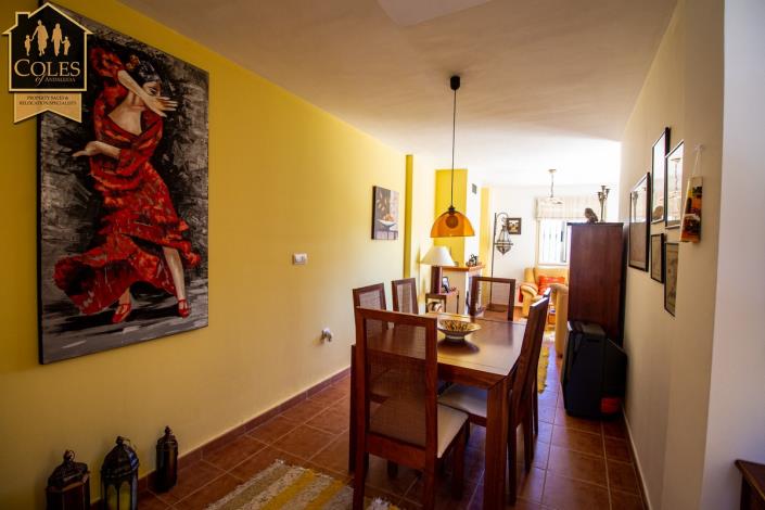 Image No.11-3 Bed Townhouse for sale