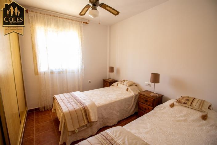 Image No.20-3 Bed Townhouse for sale