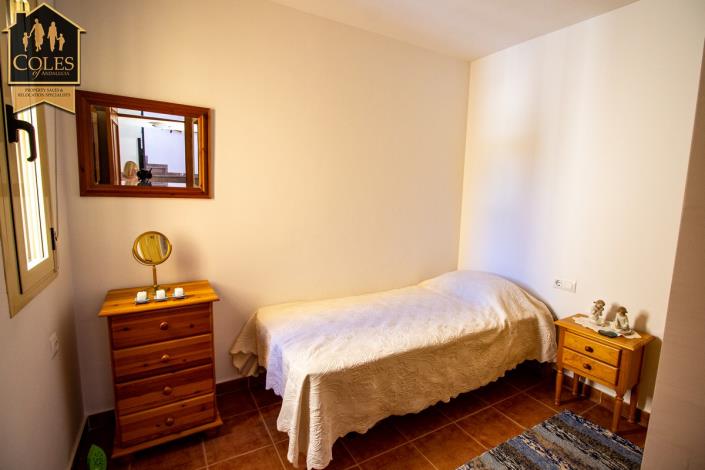 Image No.21-3 Bed Townhouse for sale