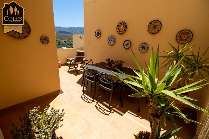 Image No.27-3 Bed Townhouse for sale