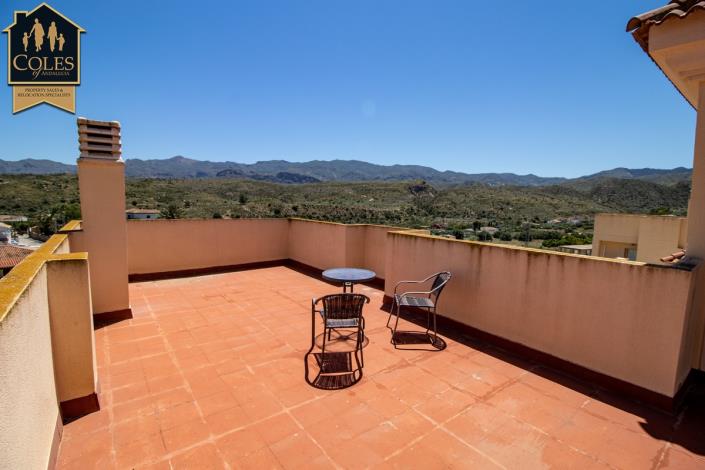 Image No.35-3 Bed Townhouse for sale