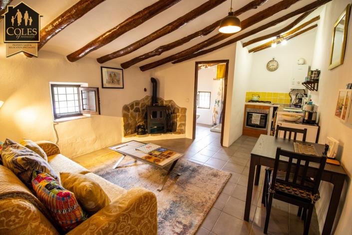 Image No.14-8 Bed Cortijo for sale