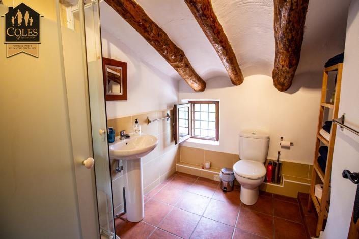 Image No.37-8 Bed Cortijo for sale