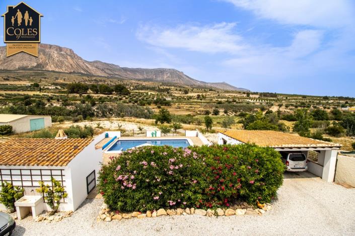 Image No.57-8 Bed Cortijo for sale