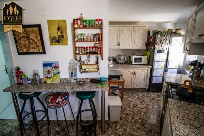 Image No.8-5 Bed Townhouse for sale