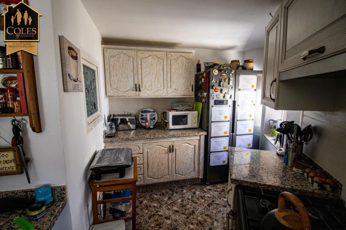 Image No.11-5 Bed Townhouse for sale