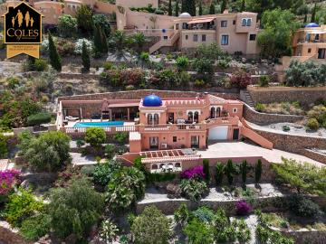 Cole's of Andalucia most sold property