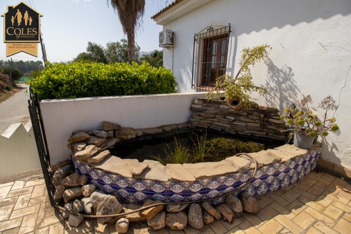 Image No.11-5 Bed Villa / Detached for sale