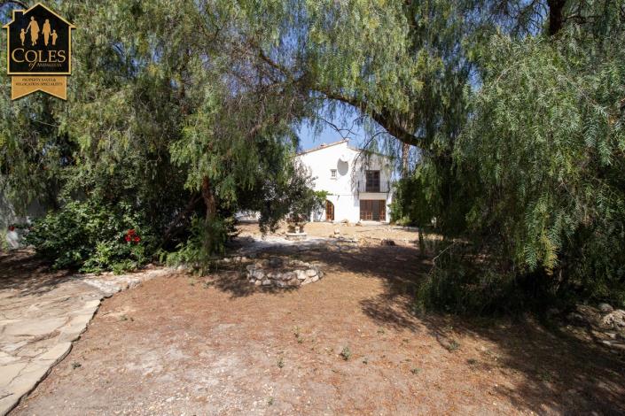 Image No.12-5 Bed Villa / Detached for sale