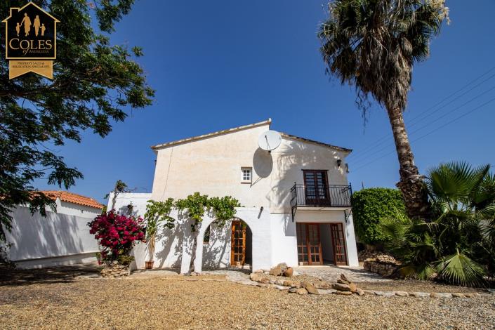 Image No.14-5 Bed Villa / Detached for sale