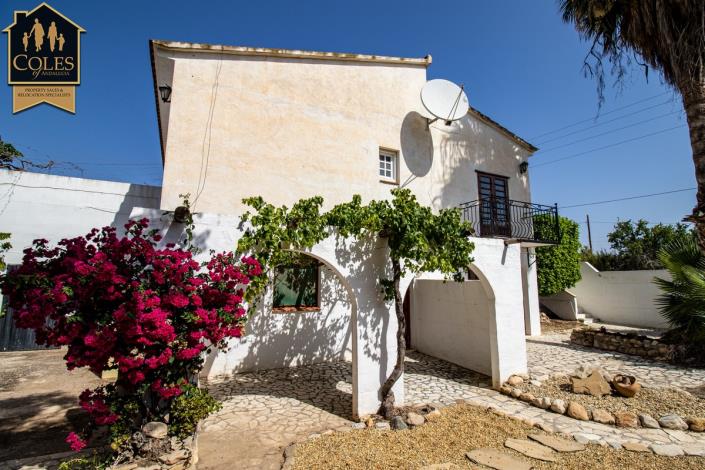 Image No.23-5 Bed Villa / Detached for sale