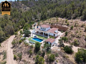 Cole's of Andalucia most sold property