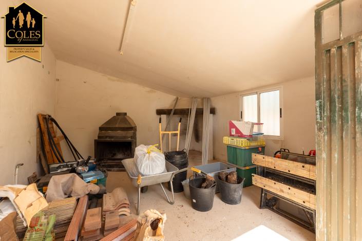 Image No.14-3 Bed Villa / Detached for sale