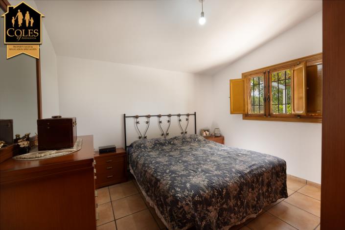 Image No.25-3 Bed Villa / Detached for sale