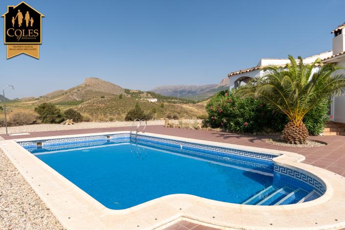 Image No.9-2 Bed Villa / Detached for sale