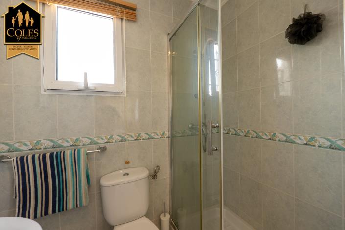 Image No.26-2 Bed Villa / Detached for sale